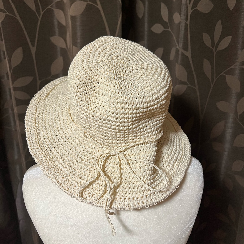 Sun Hat - Picture 4 of 4